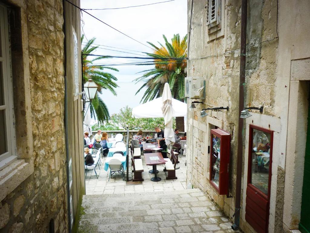 Accommodation Old Town Vitaic Korčula Екстериор снимка